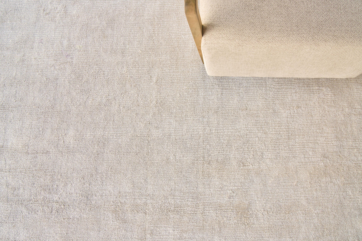 Exquisite Rugs Tangaro Hand-loomed Bamboo Silk/Banana Silk 4435 Light Beige 9' x 12' Area Rug