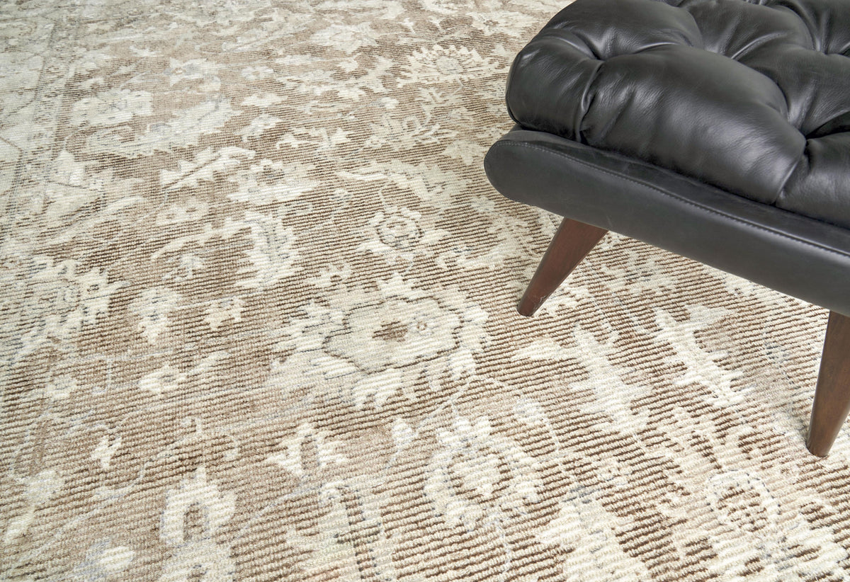 Exquisite Rugs Tuscany Hand-loomed Wool/Bamboo Silk 4106 Brown 10' x 14' Area Rug