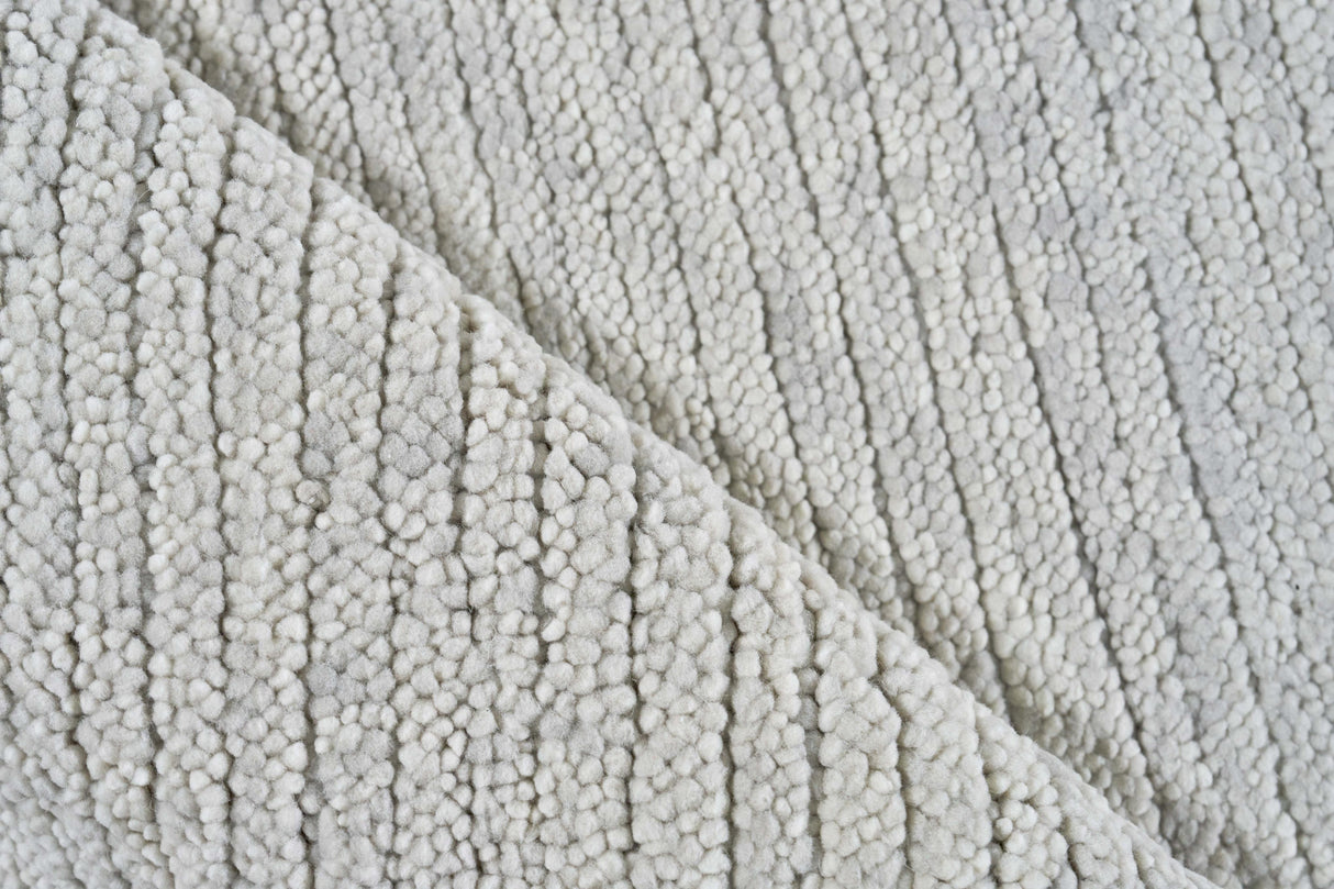 Exquisite Rugs Urth Hand-loomed New Zealand Wool 5394 Silver 14' x 18' Area Rug