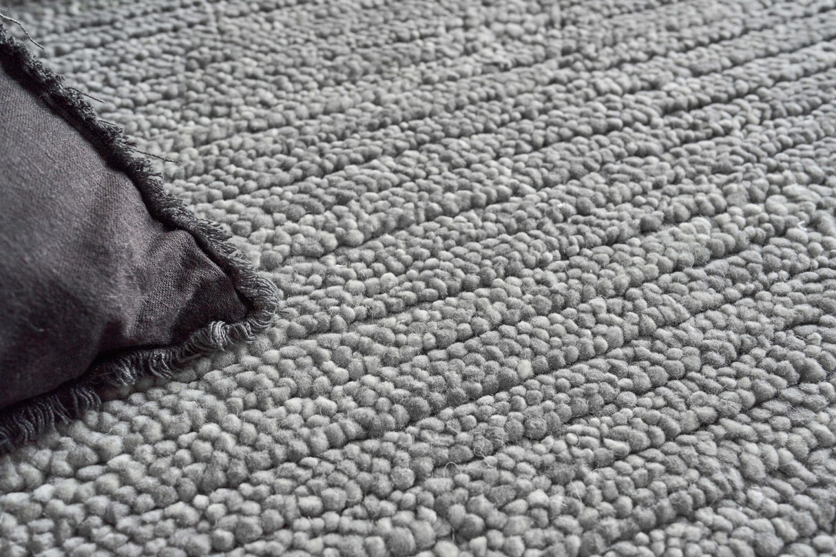 Exquisite Rugs Urth Hand-loomed New Zealand Wool 5395 Gray 8' x 10' Area Rug