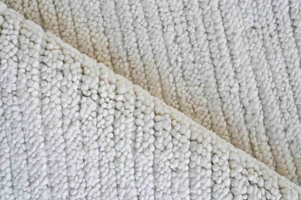 Exquisite Rugs Urth Hand-loomed New Zealand Wool 5396 Cream 8' x 10' Area Rug