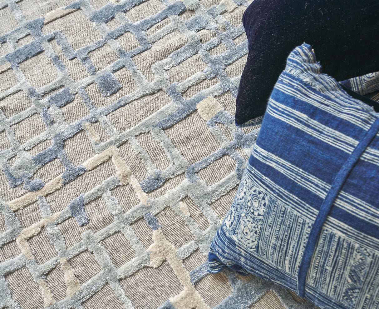 Exquisite Rugs Vista Hand-loomed Wool/Bamboo Silk 4338 Gray/Blue 12' x 15' Area Rug