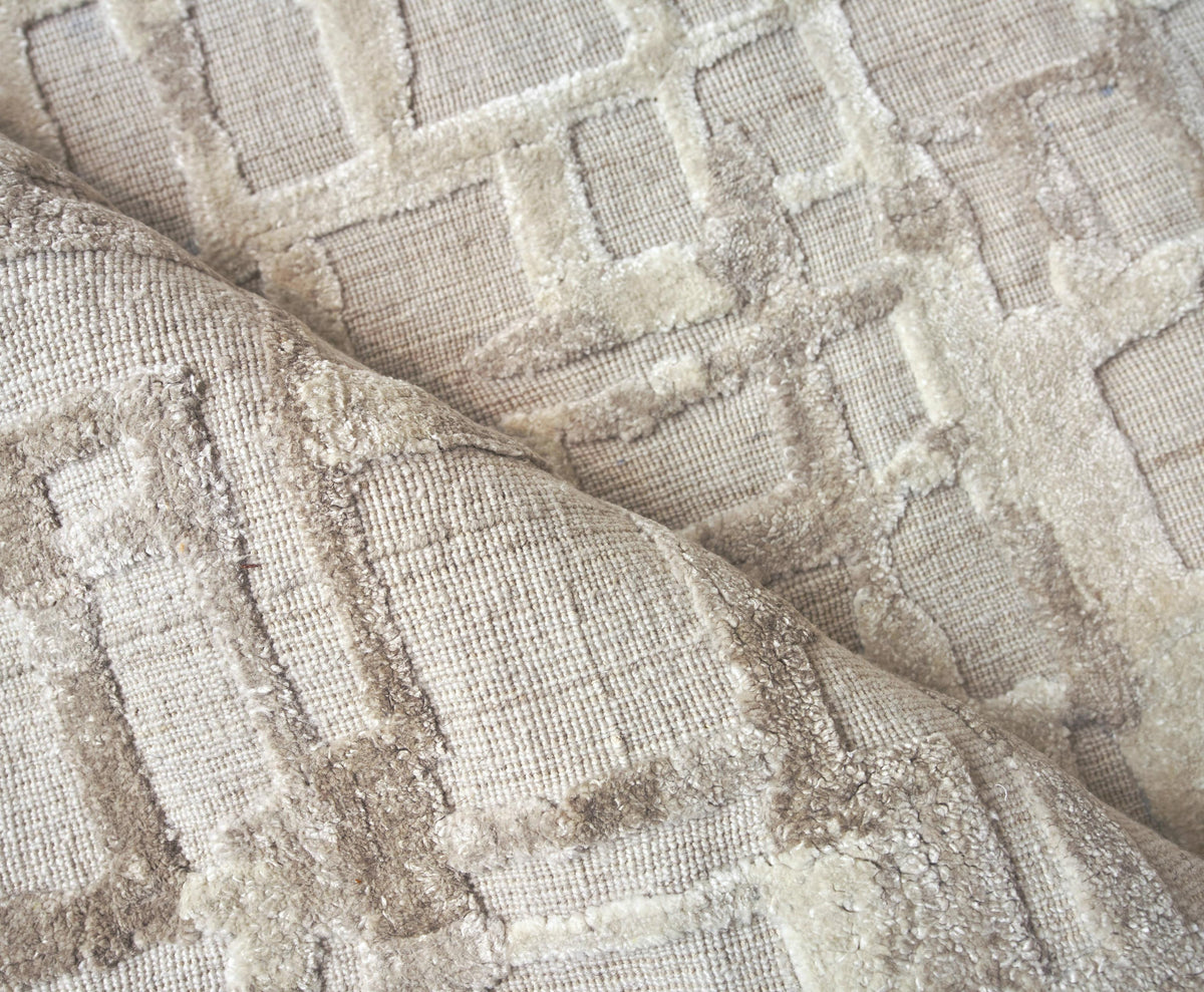 Exquisite Rugs Vista Hand-loomed Wool/Bamboo Silk 4341 Beige 18' x 14' Area Rug