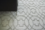 Exquisite Rugs Windsor Hand-loomed Wool/Bamboo Silk 2448 Light Silver 8' x 10' Area Rug