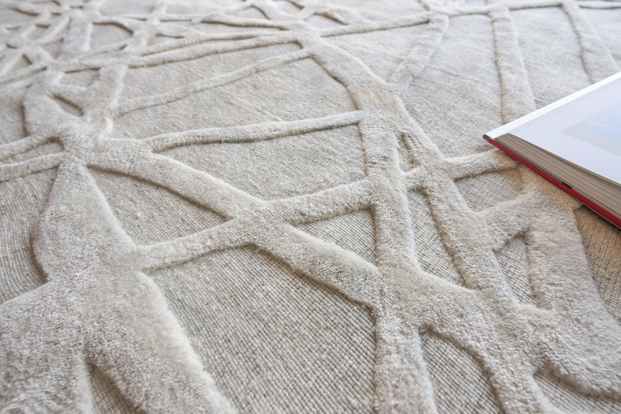 Exquisite Rugs Windsor Hand-loomed Wool/Bamboo Silk 3152 Linen/Beige 14' x 18' Area Rug