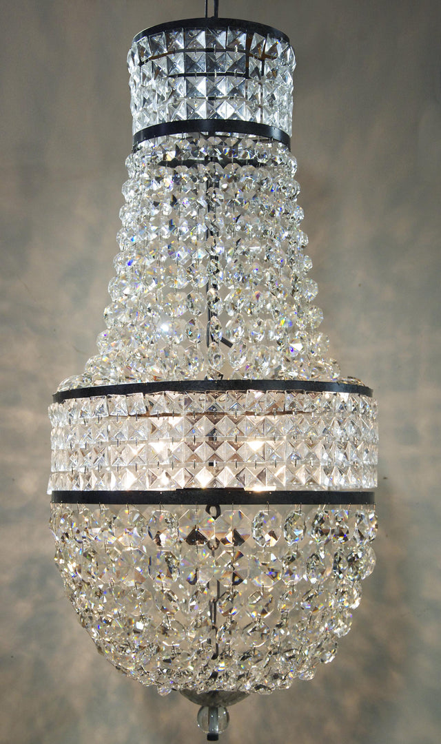 NOIR Anna Chandelier Black Steel