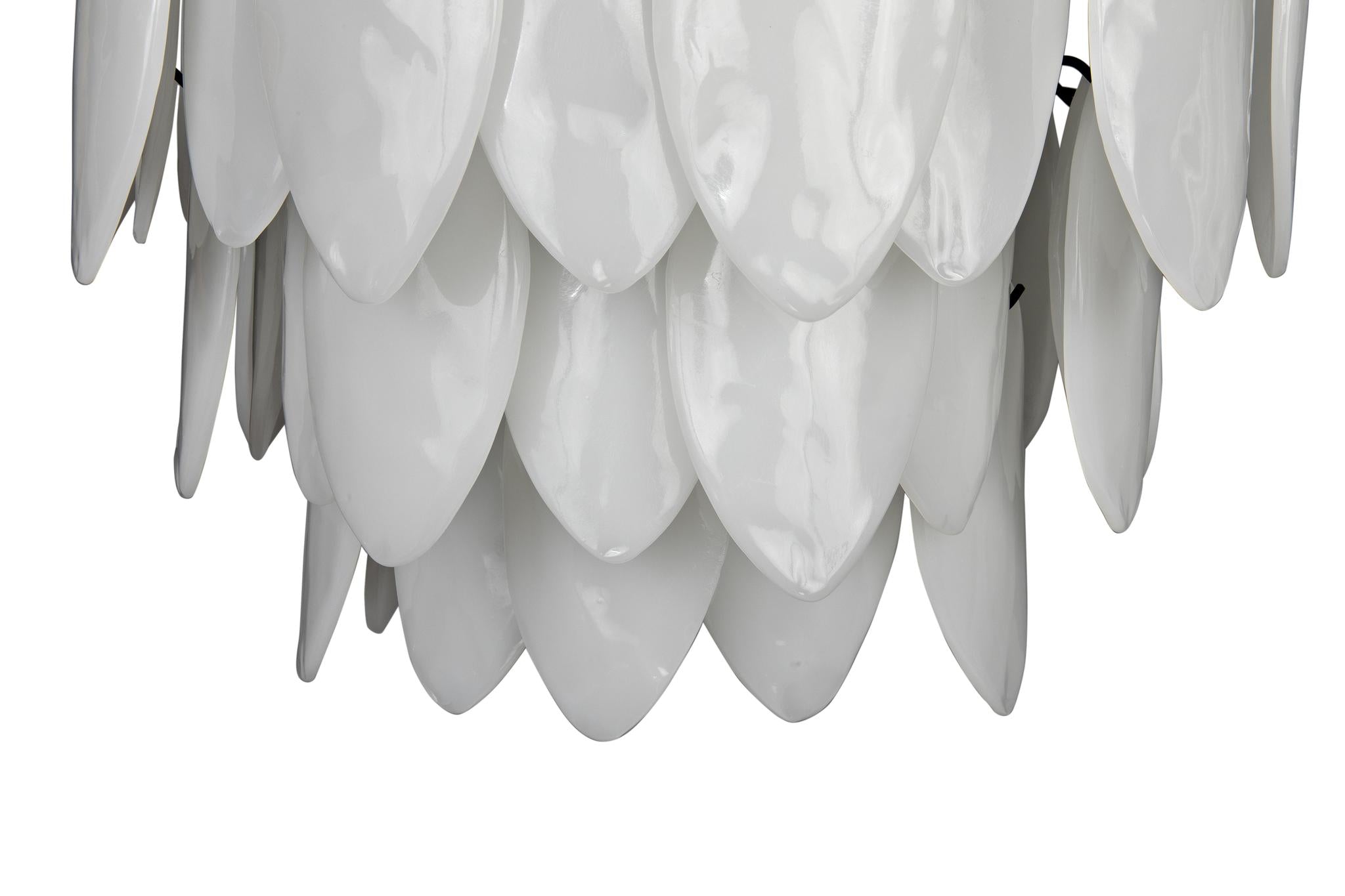 Noir Lotus Chandelier - Thumbnail 4