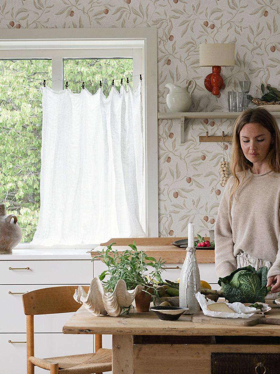 Scalamandre Vinnie Linen Wallpaper