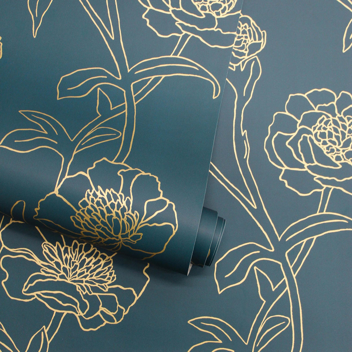 DecoratorsBest Delicate Peony Blue and Gold Peel and Stick Wallpaper, 28 sq. ft.