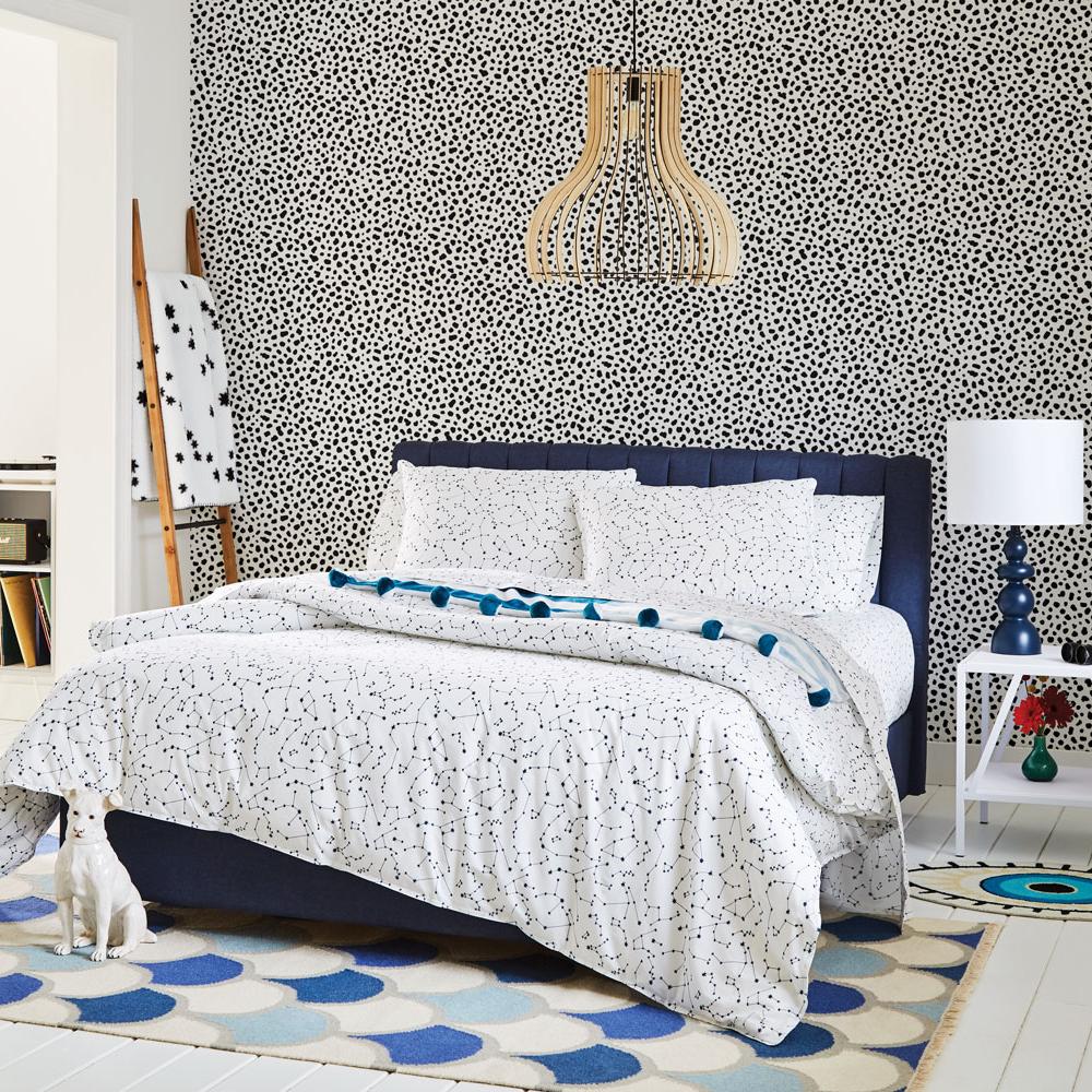 DecoratorsBest Dalmation Dots by The Novogratz Black and White Peel and Stick Wallpaper, 28 sq. ft.