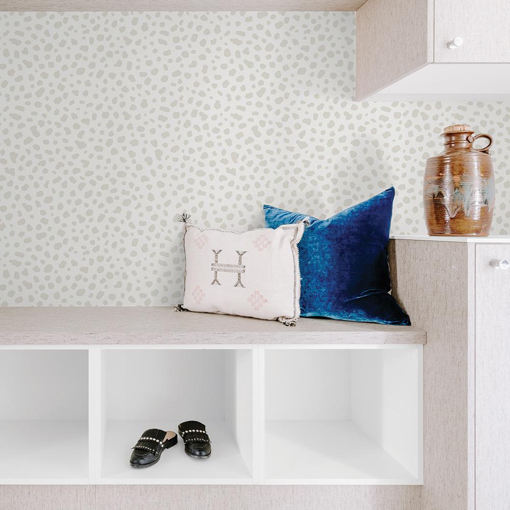 DecoratorsBest Dalmation Dots by The Novogratz Neutral Peel and Stick Wallpaper, 28 sq. ft.