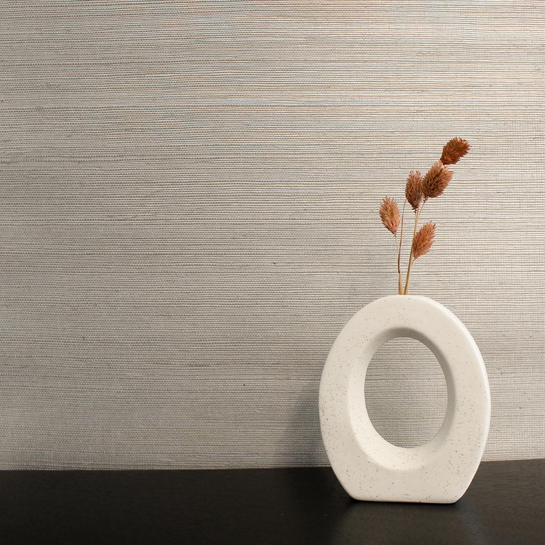 DecoratorsBest Grasscloth Sisal Gray and Silver Handwoven Wallpaper, 72 sq. ft.