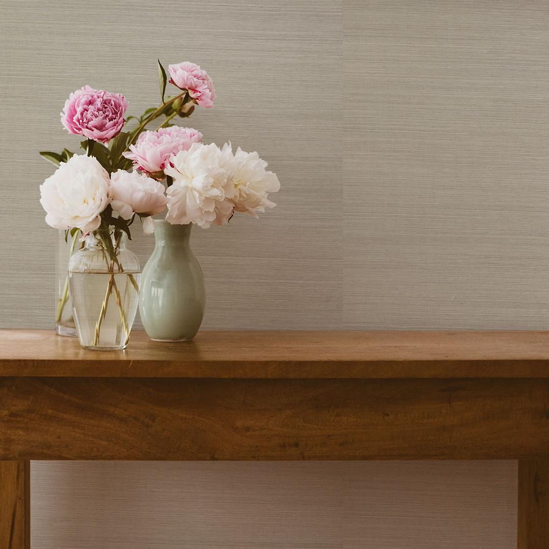 DecoratorsBest Grasscloth Sisal Natural and Taupe Handwoven Wallpaper, 72 sq. ft.