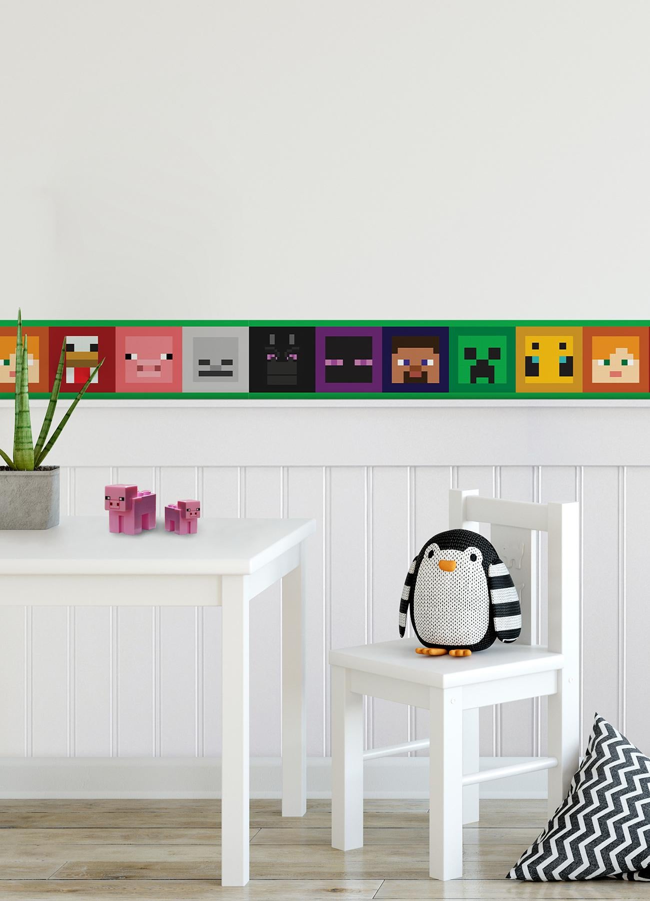 Minecraft Creeper Face Peel & Stick Wallpaper – RoomMates Decor