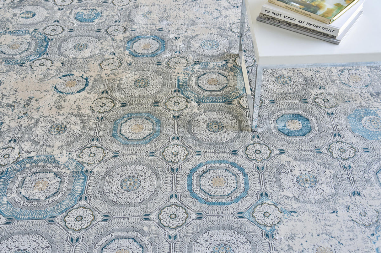Exquisite Rugs Legacy 5662 Ivory/Blue Acrylic/Viscose powerloom 15' x 12' Area Rug