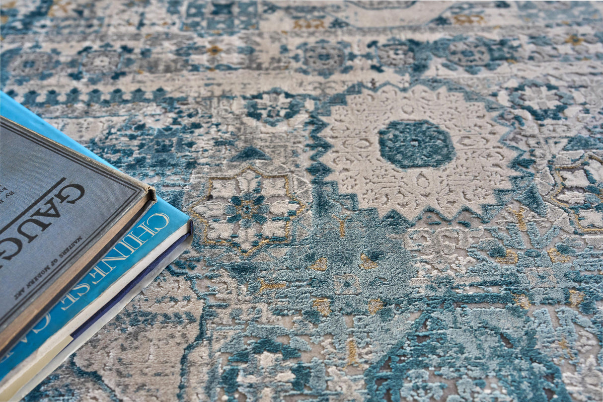 Exquisite Rugs The Met X Exquisite Rugs Legacy 5663 Blue/Ivory 8' x 10' Area Rug