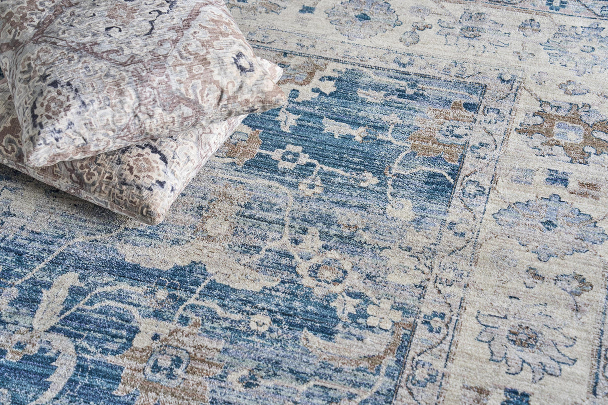 Exquisite Rugs Vintage Looms 5672 Blue/Beige Polyester powerloom 15' x 12' Area Rug