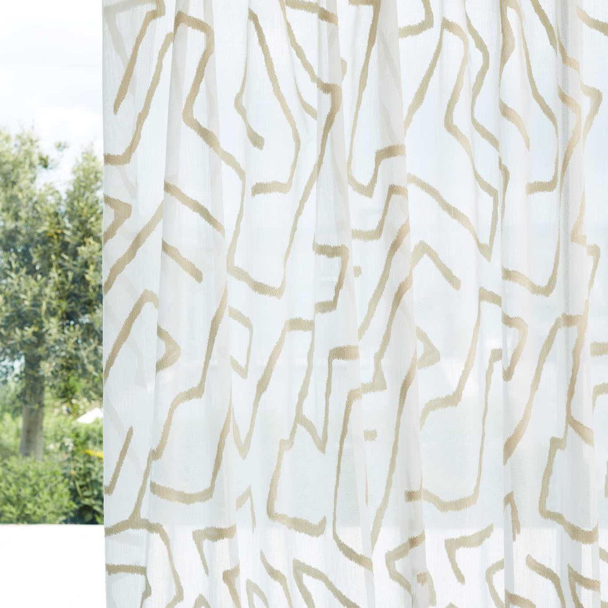 Harlequin Melodic Sheer Chalk/Parchment Fabric