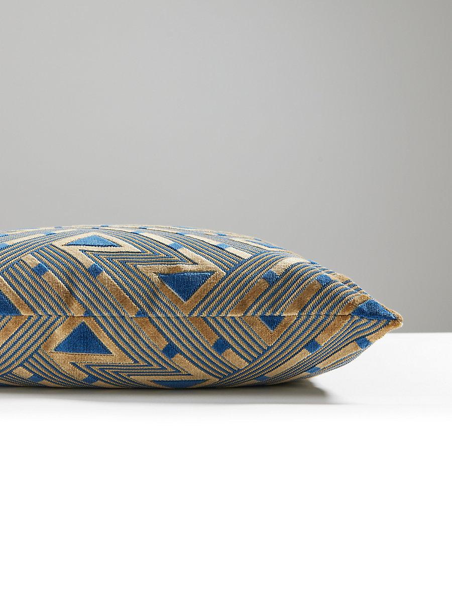 Scalamandre Kasai Velvet 22 X 22 - Blue On Gold Decorative Pillow