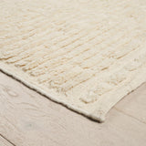 Schumacher Ivory 7' x 5' Cirrus Rug