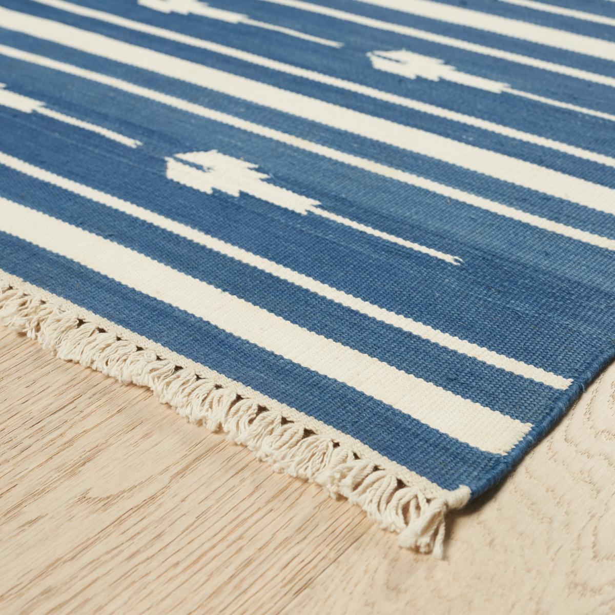 Schumacher Indigo 10' x 8' Narragansett Rug