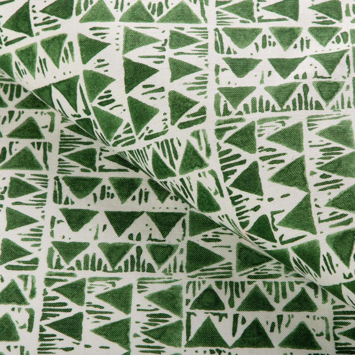 Lee Jofa YAMPA PRINT FERN Fabric