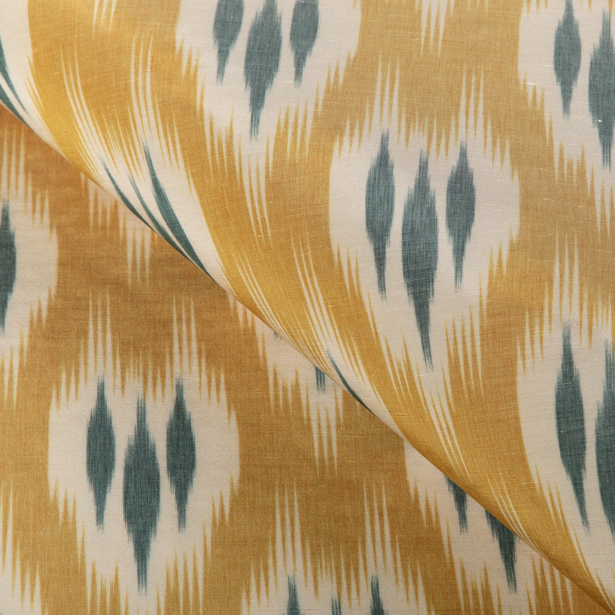 Lee Jofa CLARE PRINT TOPAZ Drapery Fabric