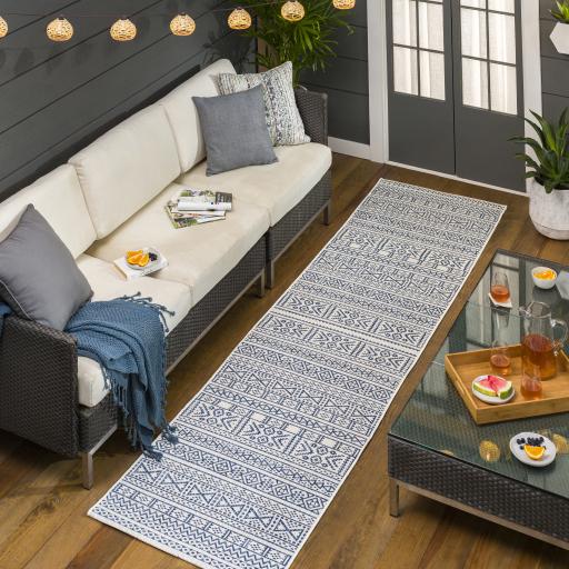 Surya Eagean EAG-2357 2' x 2'11" Rug