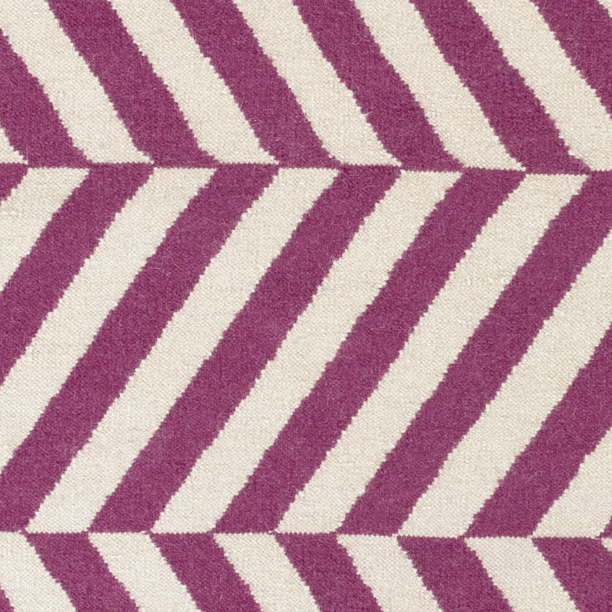 Surya Frontier FT-582 2' x 3' Hand Made Rug