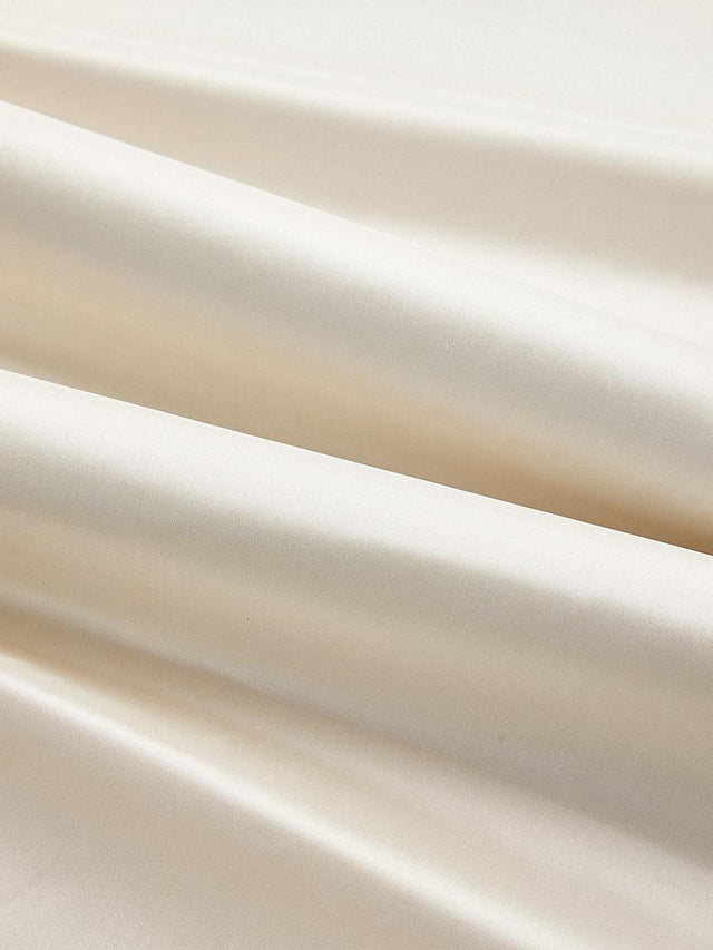 Scalamandre Olympia Silk Taffeta Snowfall Fabric