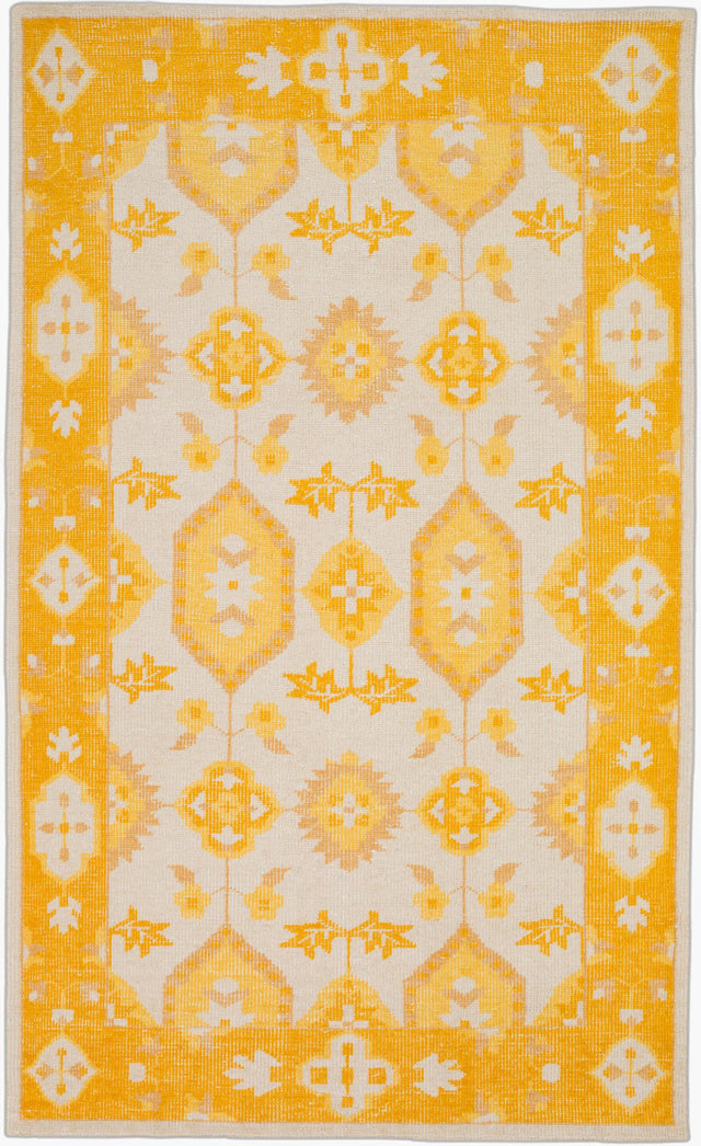 Surya Pazar PZR-6007 2' x 3' Handmade Rug