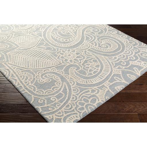 Surya Queensland QSL-1001 Light Gray Slate 2'6" x 8' Rug