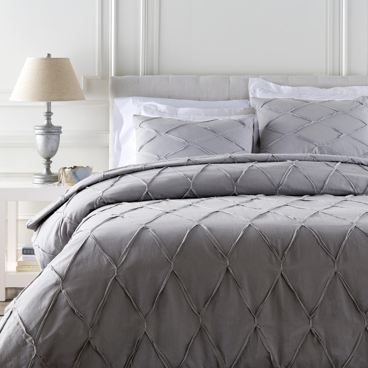 Surya Aiken AIK-9001 26"H x 26"W Bedding