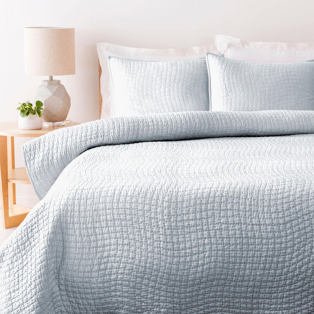 Surya Albany ALB-2011 68"W x 86"L; 26"W x 20"L Bedding