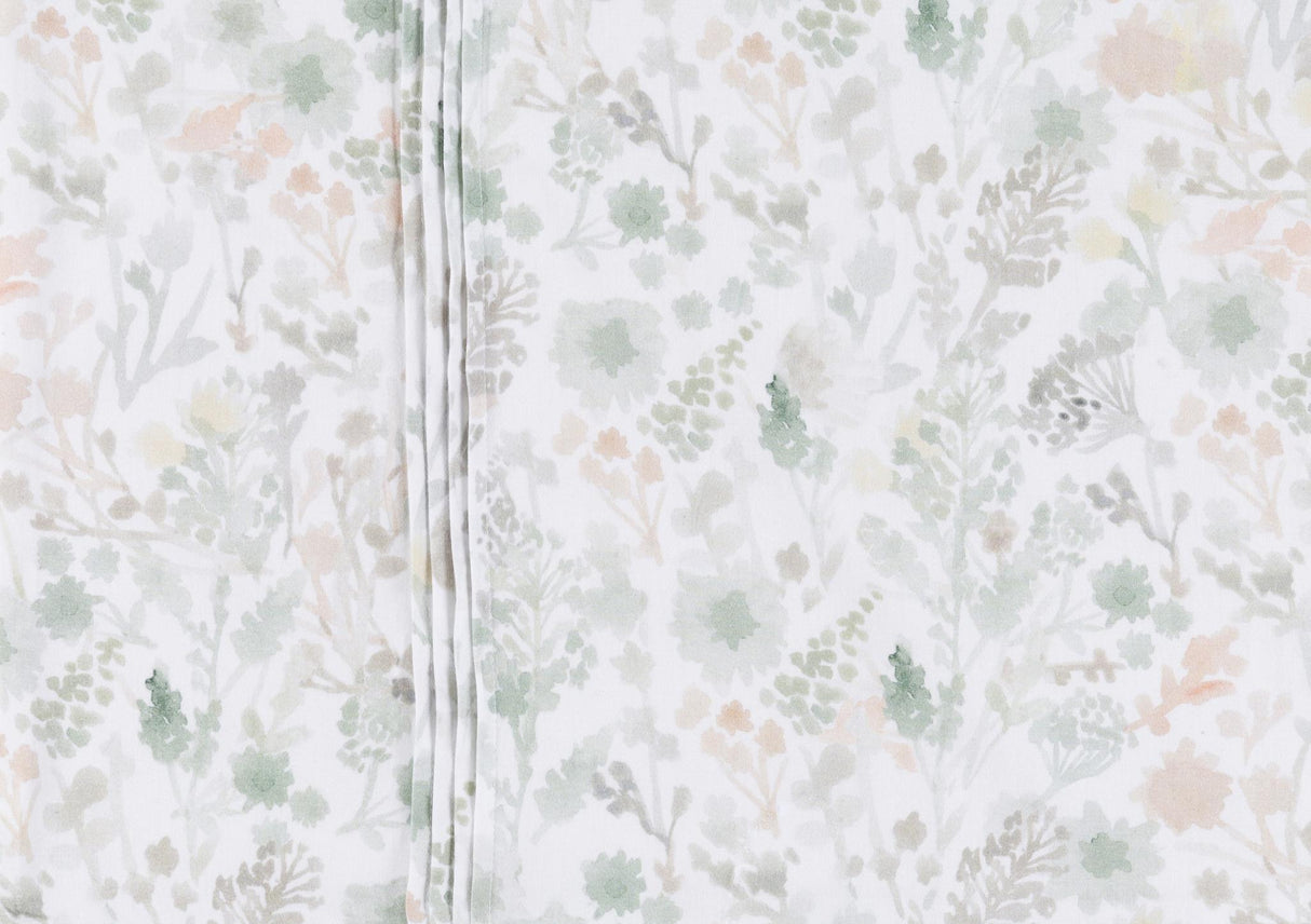 Surya Aria AIA-1000 26"H x 26"W Sham