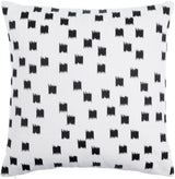 Surya Chromatique CTQ-004 22"H x 22"W Pillow Kit