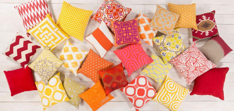 Surya City Maps SY-019 18"L x 18"W Pillow