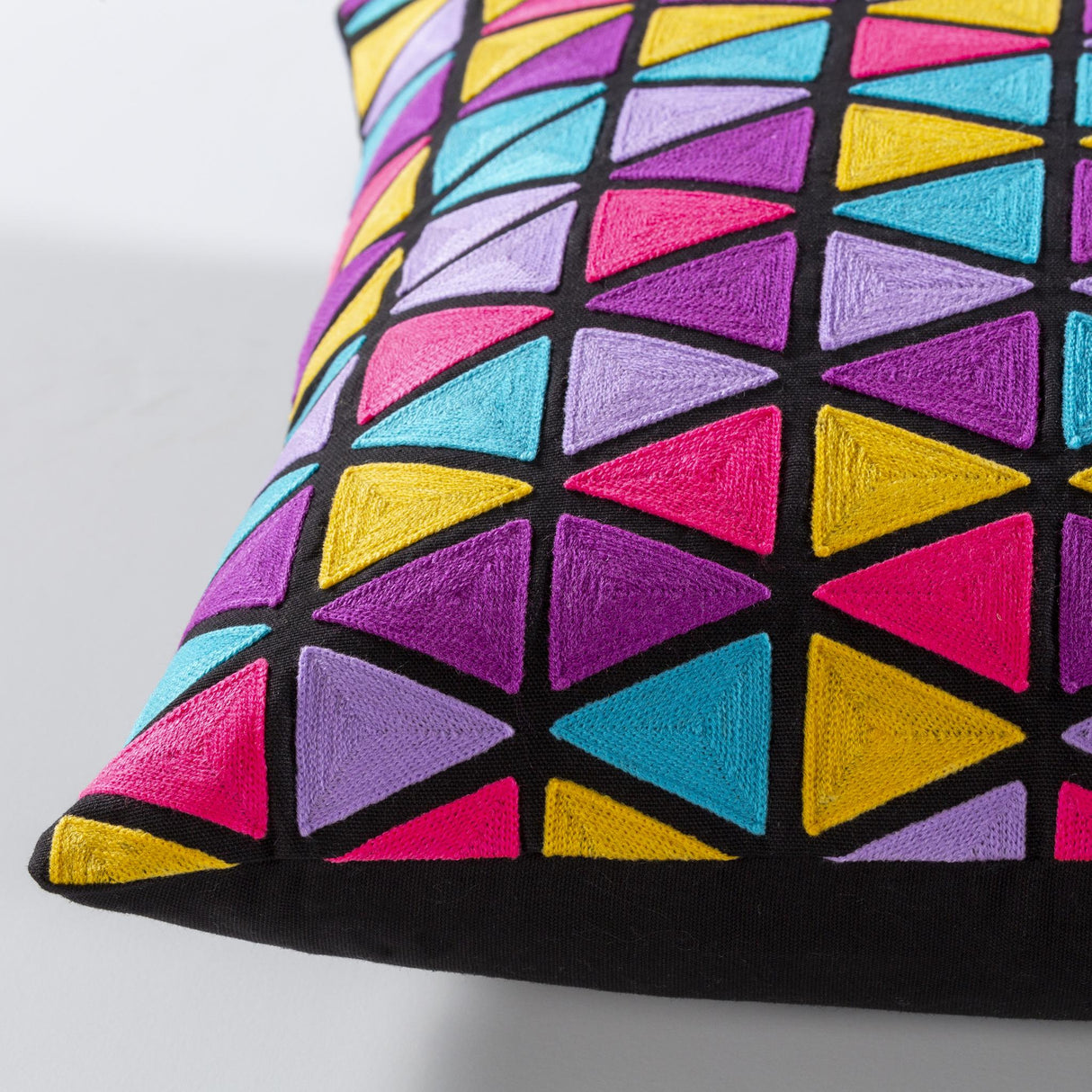 Surya Geometry GMT-001 20"L x 20"W Accent Pillow