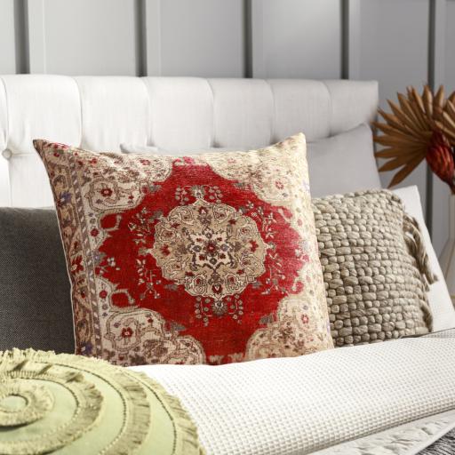 Surya Javed JVD-004 22"H x 22"W Pillow Kit