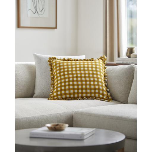 Surya Louisville LUV-004 Medium Brown White 20"H x 20"W Pillow Kit