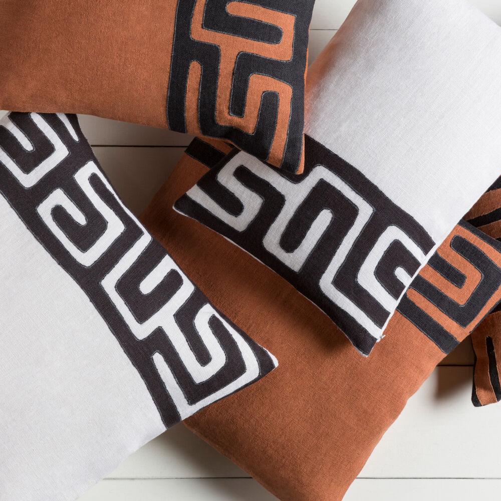 Surya Nairobi NRB-011 18"L x 18"W Pillow