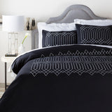 Surya Plaza PLZ-4003 68"W x 86"L,20"H x 26"W Bedding