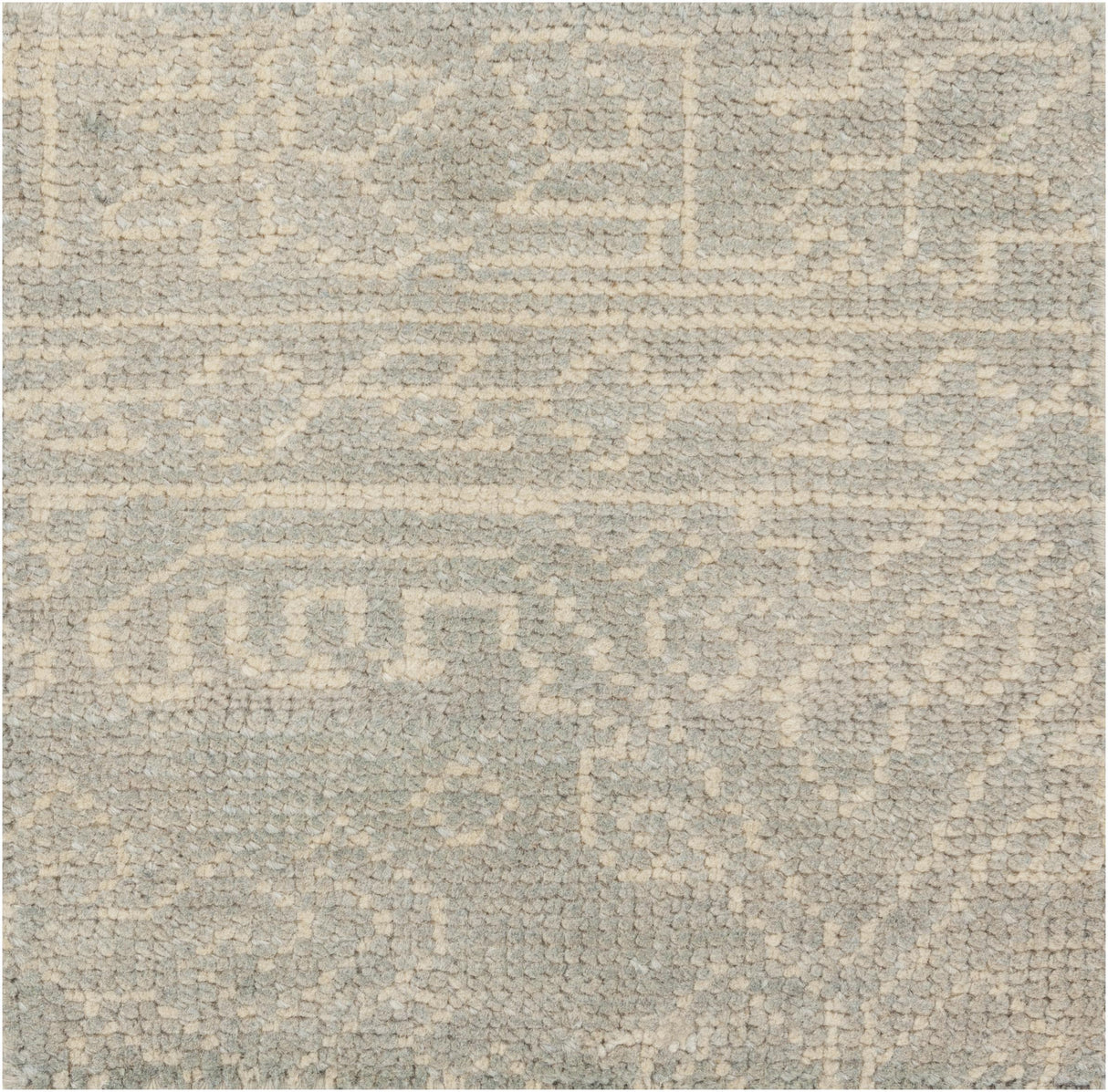 Surya Haven HVN-1215 2' x 3' Rug