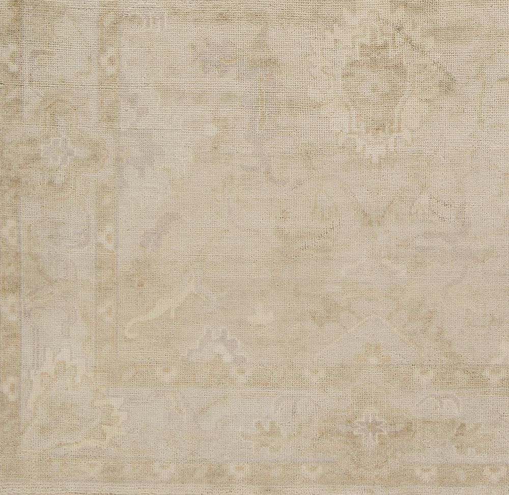 Surya Hillcrest HIL-9018 2' x 3' Hand Made Rug