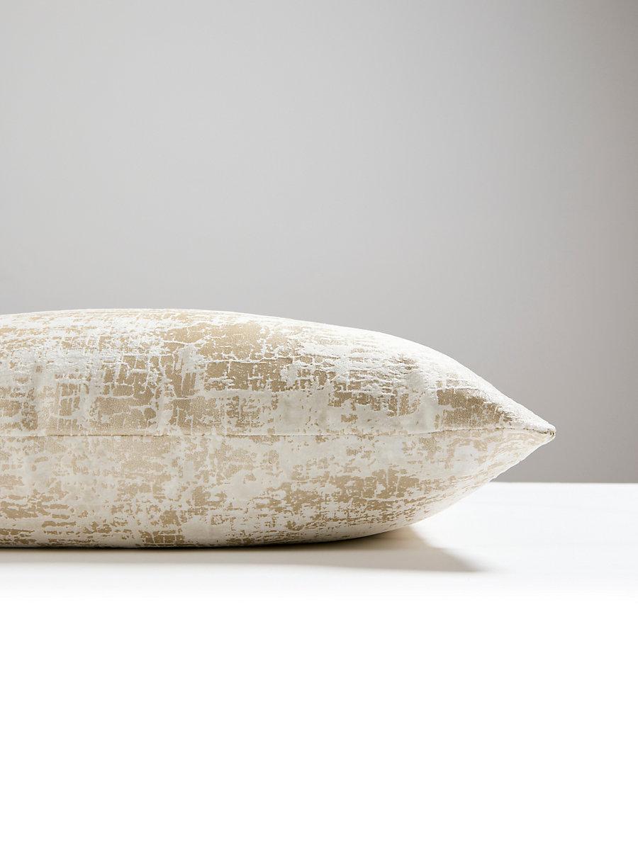 Scalamandre Tesoro Velvet 22 X 22 - Champagne Decorative Pillow