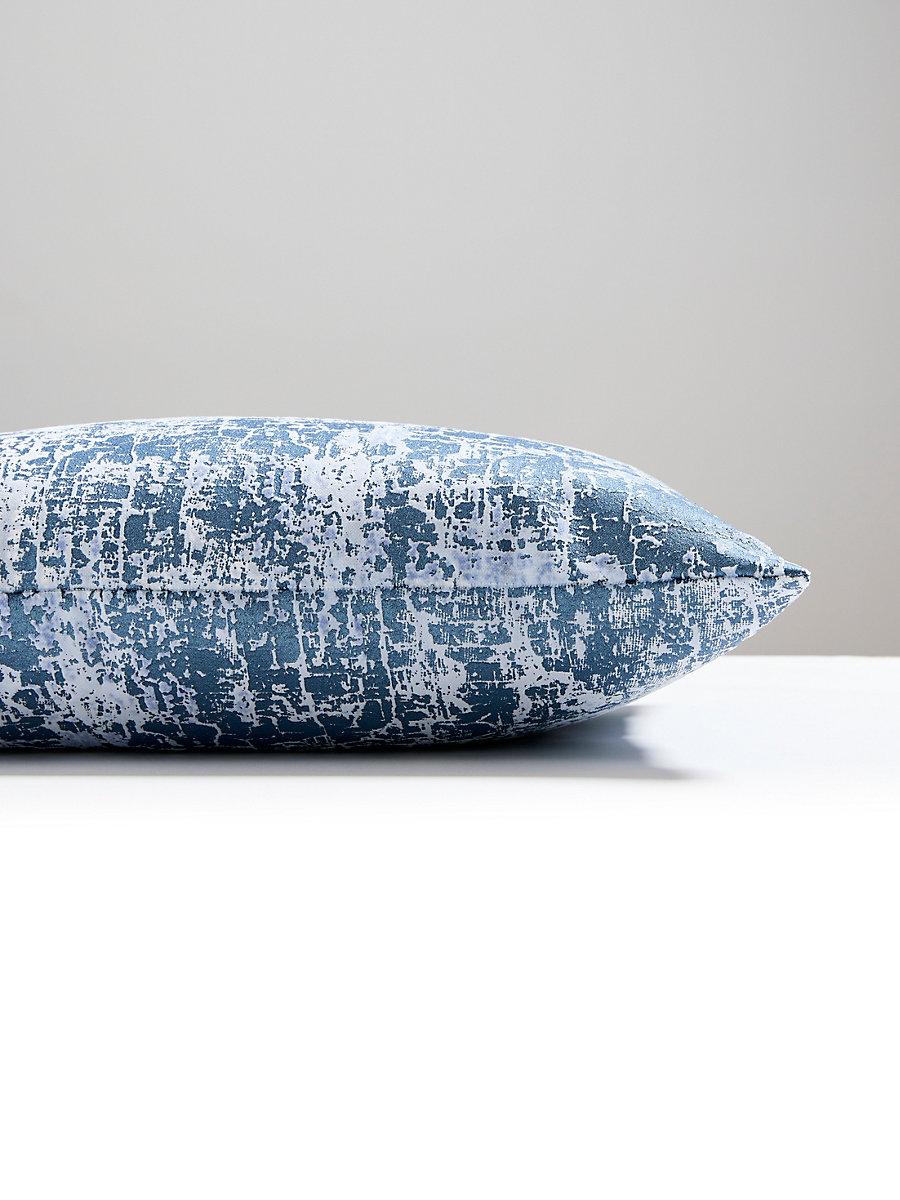 Scalamandre Tesoro Velvet 14 X 22 - Nightfall Decorative Pillow