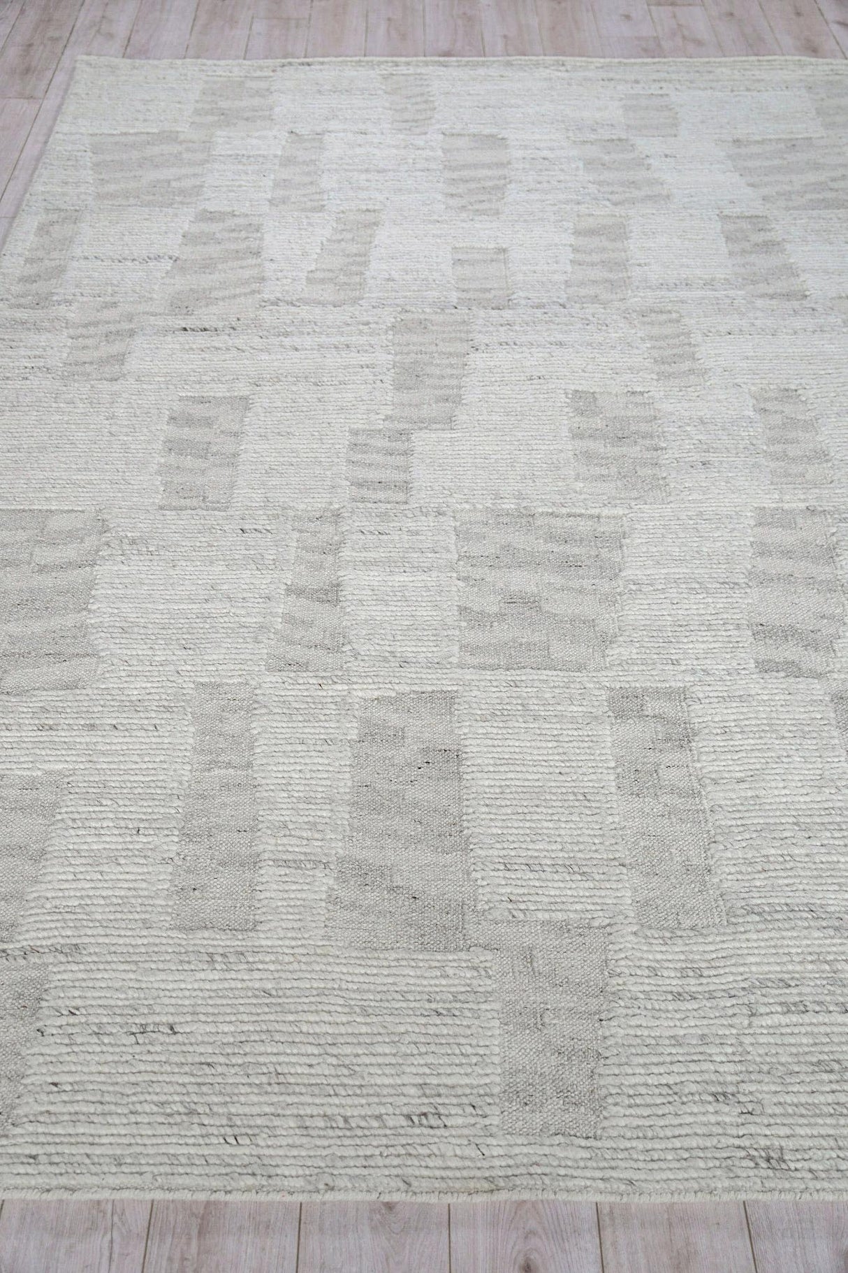 Exquisite Rugs Canyon Handwoven New Zealand Wool 6428 Silver 10' x 14' Area Rug