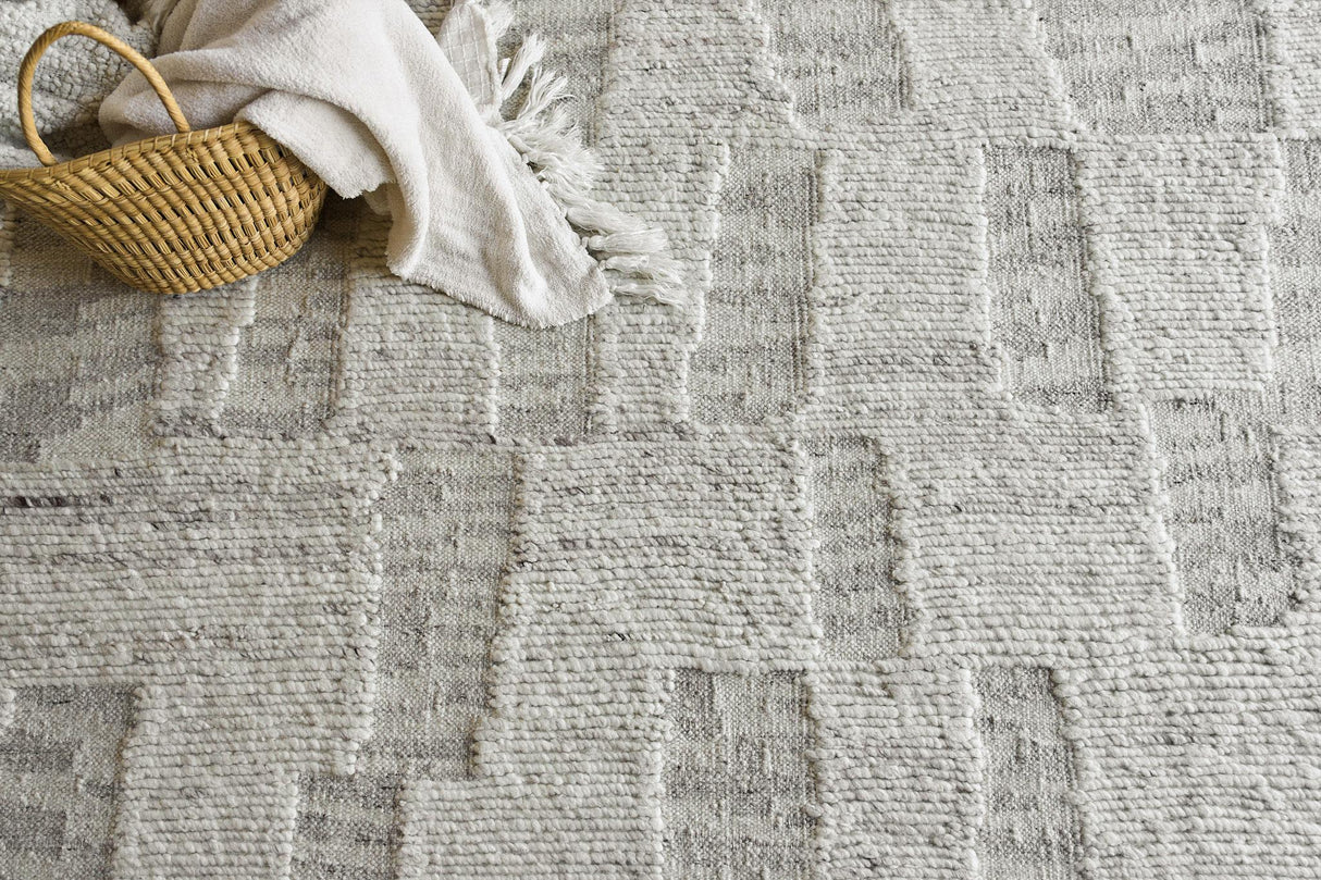 Exquisite Rugs Canyon Handwoven New Zealand Wool 6428 Silver 10' x 14' Area Rug