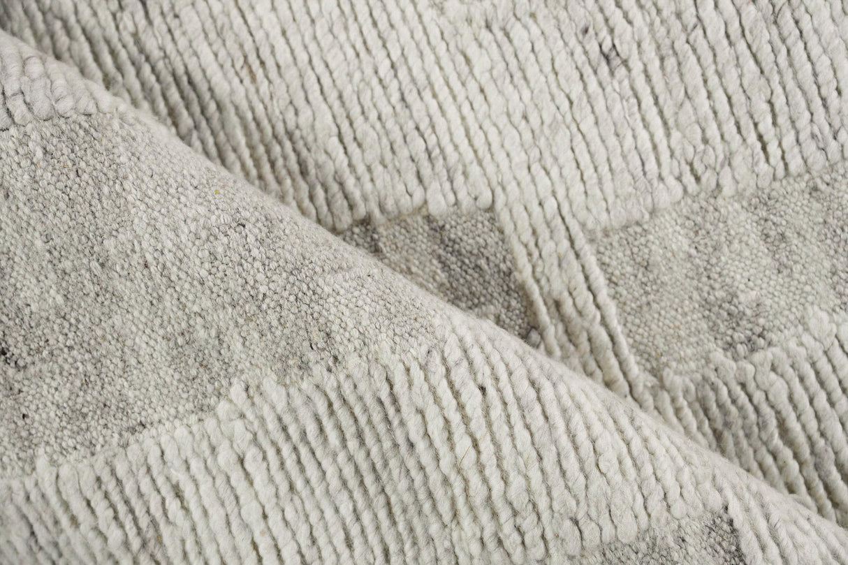 Exquisite Rugs Canyon Handwoven New Zealand Wool 6428 Silver 8' x 10' Area Rug