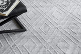 Exquisite Rugs Castelli Handloomed Bamboo Silk and New Zealand Wool 5629 Light Silver 8' x 10' Area Rug